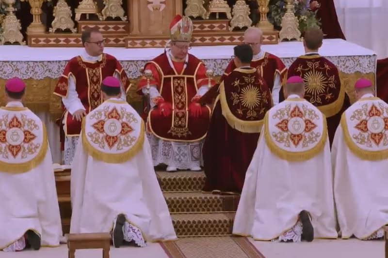 FSSPX Consacrazioni episcopali senza mandato pontificio - Econe 01.07.2026