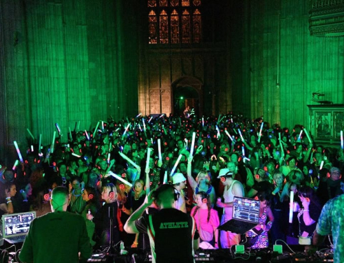 Canterbury ha trasformato nuovamente la sua cattedrale in discoteca, questa volta il giorno dell’Assunzione